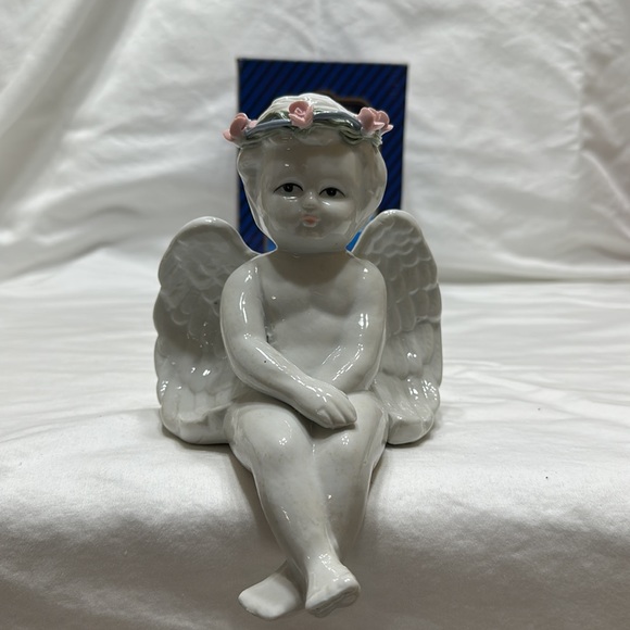 Angel statue - Picture 3 of 11